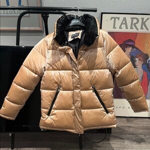 Frank Lyman Design Shiny Champagne Puffer Jacket